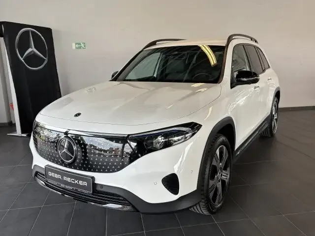 Mercedes-Benz EQB 300