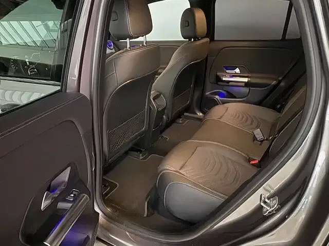 Mercedes-Benz EQA 300