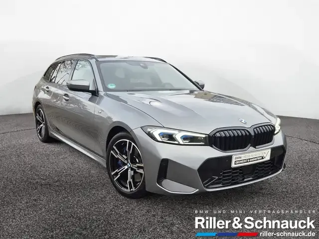 BMW 330