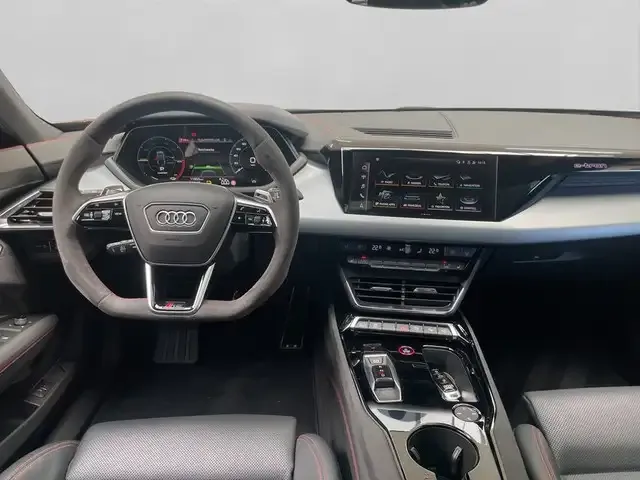 Audi RS e-tron GT