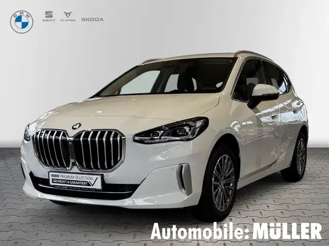 BMW 218