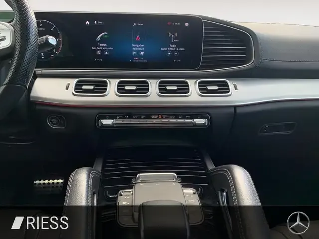 Mercedes-Benz GLS 400