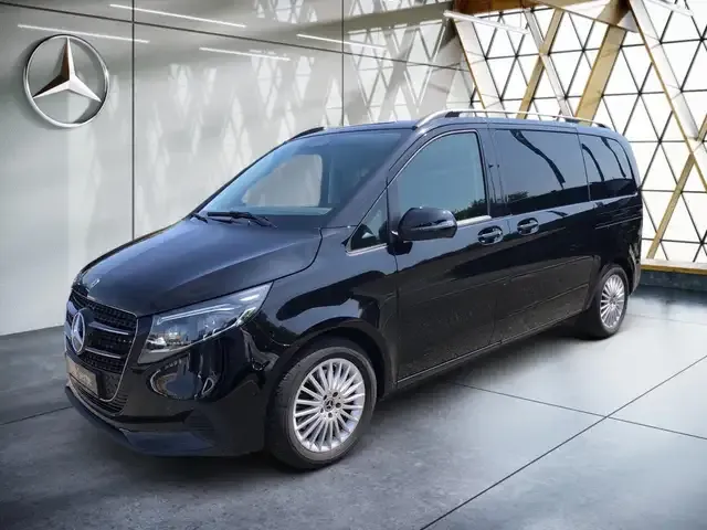 Mercedes-Benz V 220