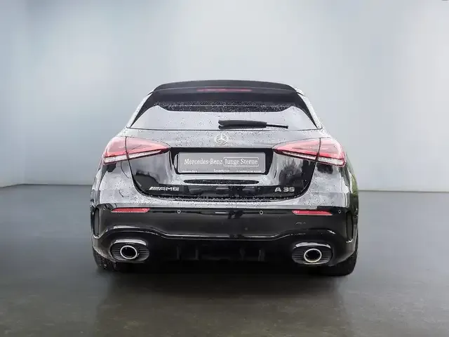 Mercedes-Benz A 35 AMG