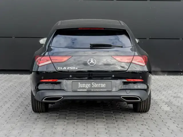 Mercedes-Benz CLA 250