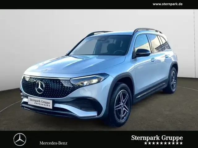Mercedes-Benz EQB 300
