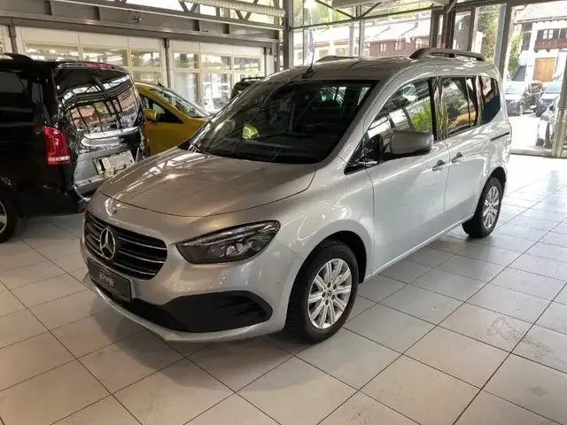 Mercedes-Benz T-Class