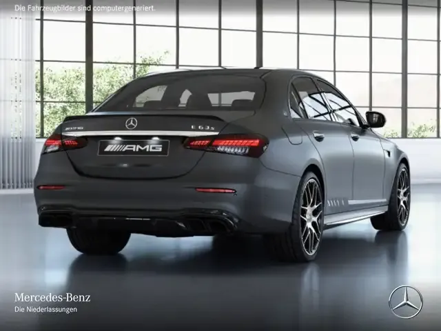 Mercedes-Benz E 63 AMG