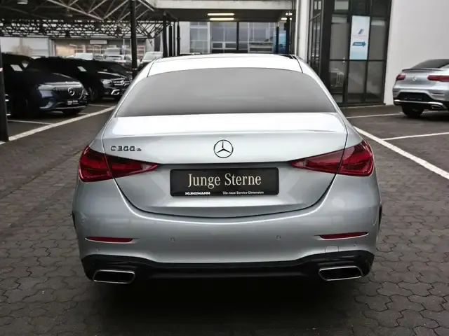 Mercedes-Benz C 300