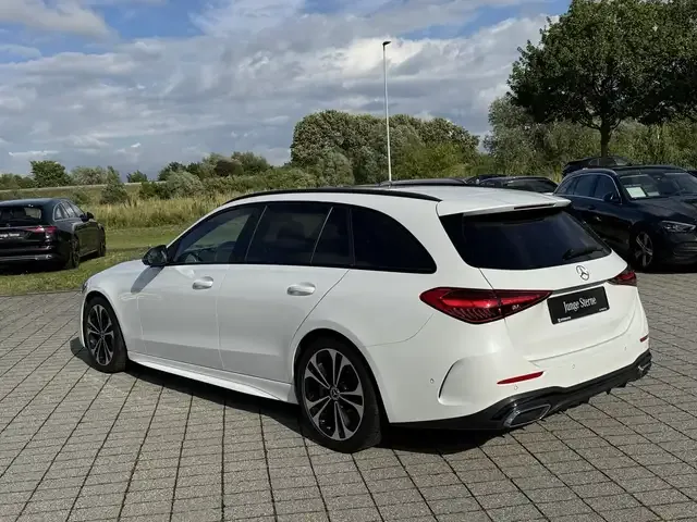 Mercedes-Benz C 220