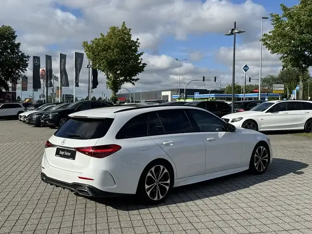 Mercedes-Benz C 220