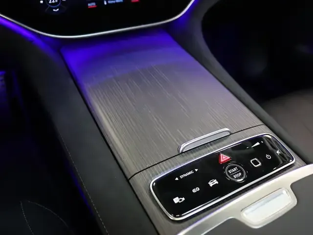 Mercedes-Benz EQE 500