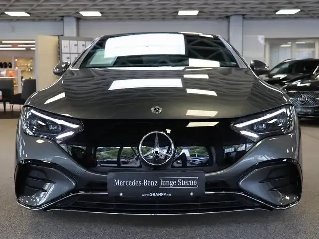 Mercedes-Benz EQE 500
