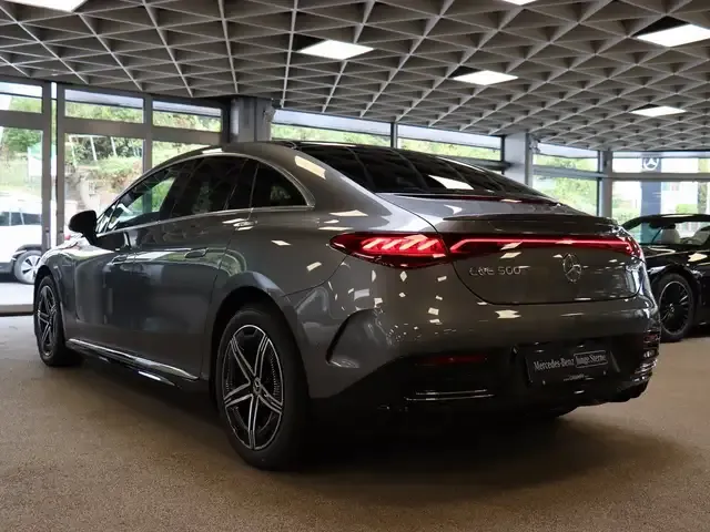 Mercedes-Benz EQE 500