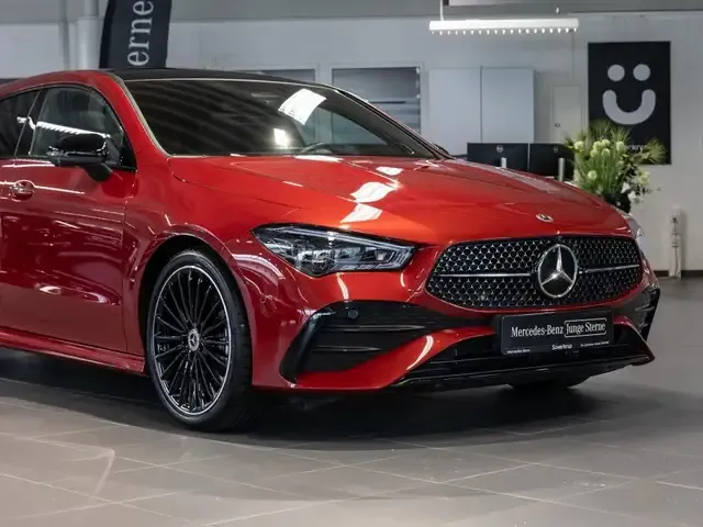 Mercedes-Benz CLA 200