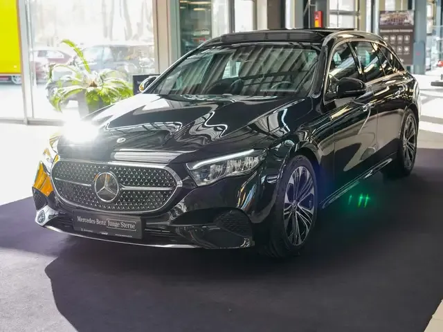 Mercedes-Benz E 220