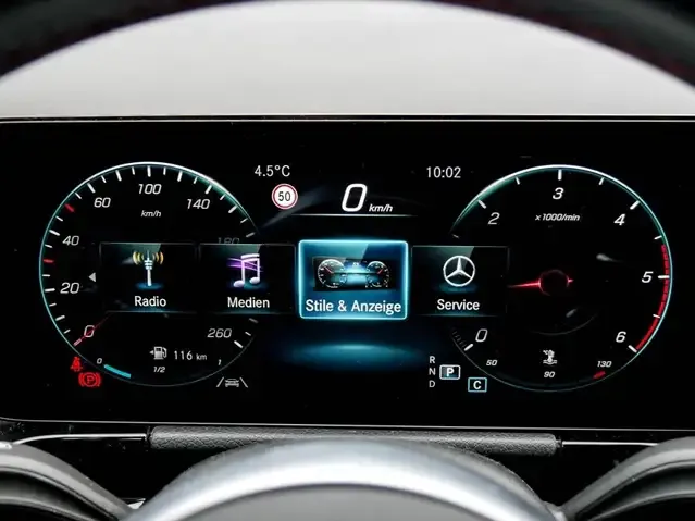 Mercedes-Benz GLA 200