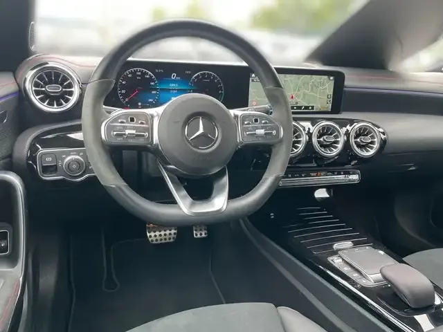 Mercedes-Benz CLA 250