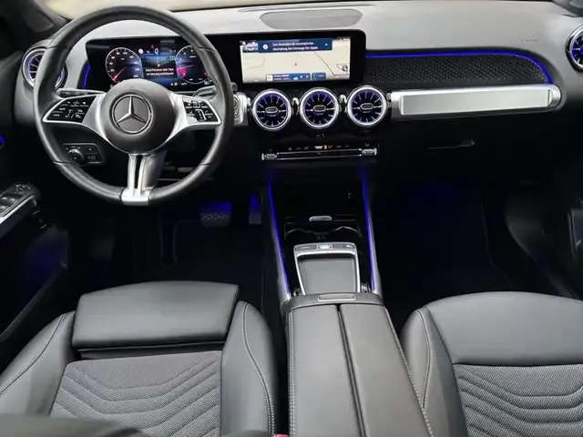 Mercedes-Benz GLB 200