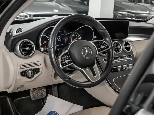 Mercedes-Benz C 220