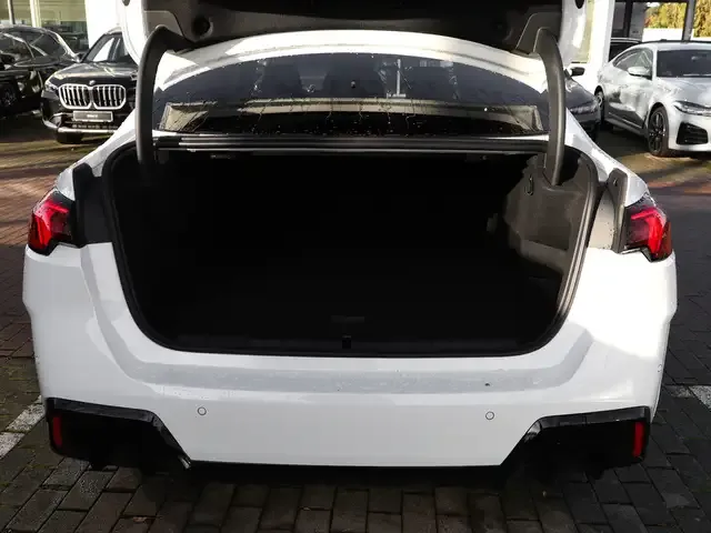 BMW 214