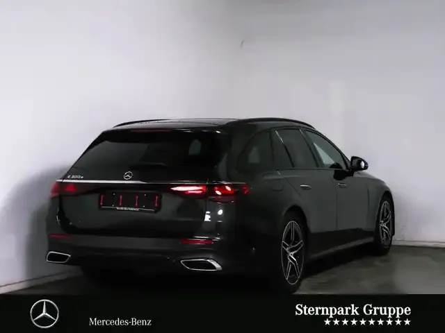 Mercedes-Benz E 300