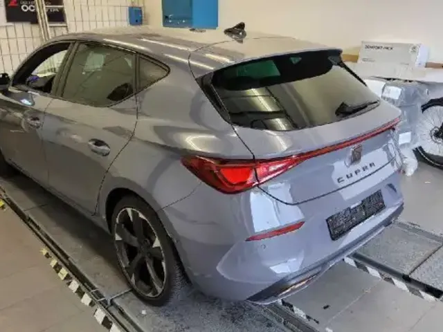 CUPRA Leon