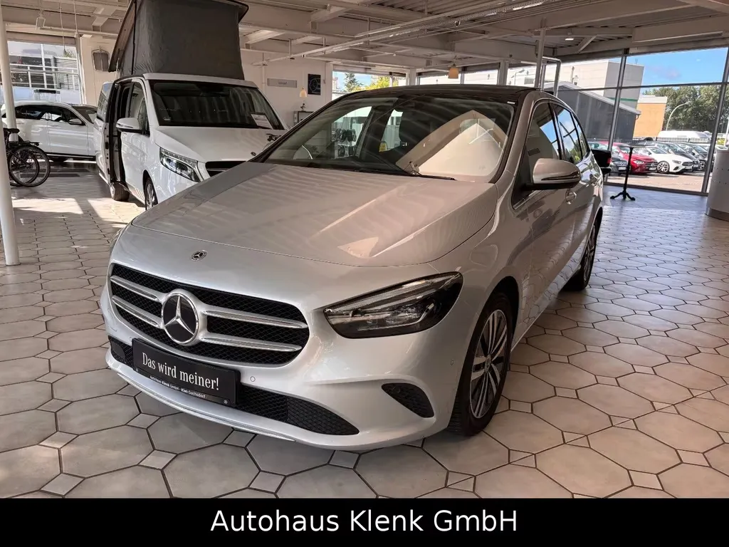 Mercedes-Benz B 250