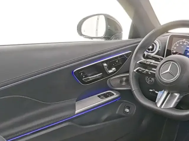 Mercedes-Benz CLE 300