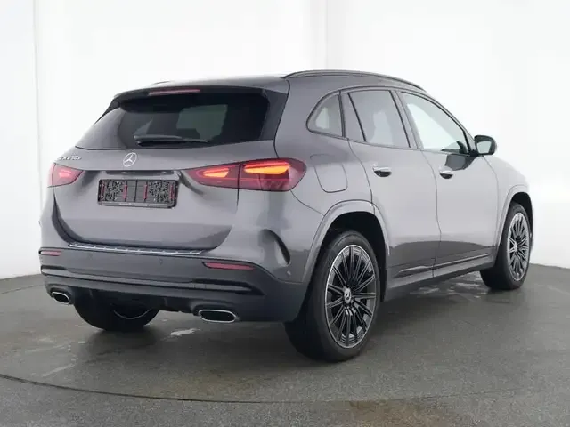 Mercedes-Benz GLA 250
