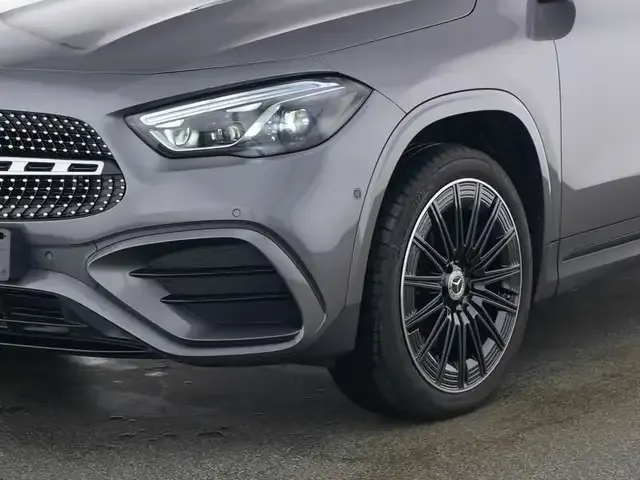 Mercedes-Benz GLA 250