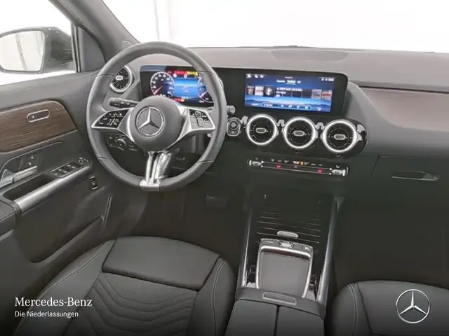 Mercedes-Benz GLA 180