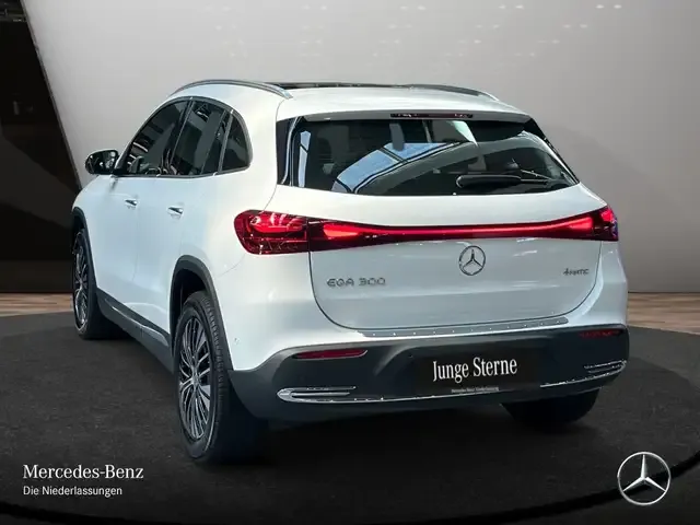 Mercedes-Benz EQA 300