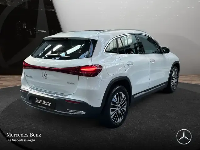 Mercedes-Benz EQA 300