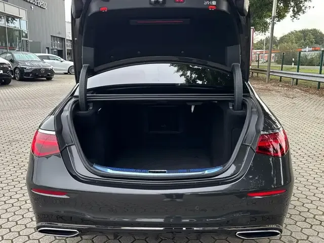 Mercedes-Benz S 400