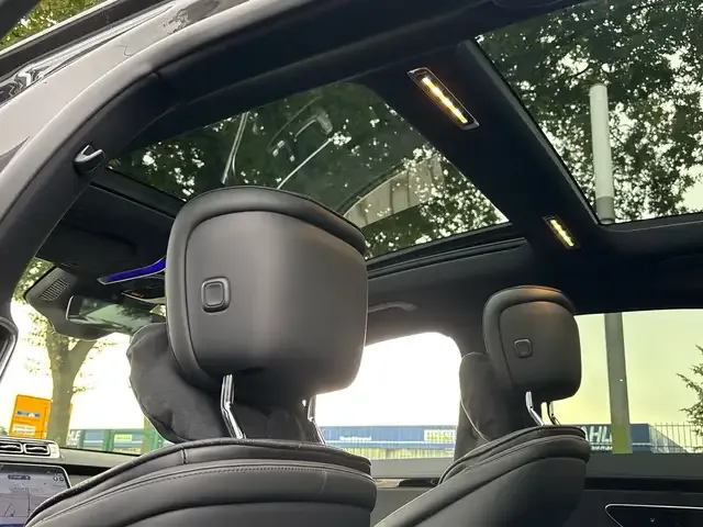 Mercedes-Benz S 400