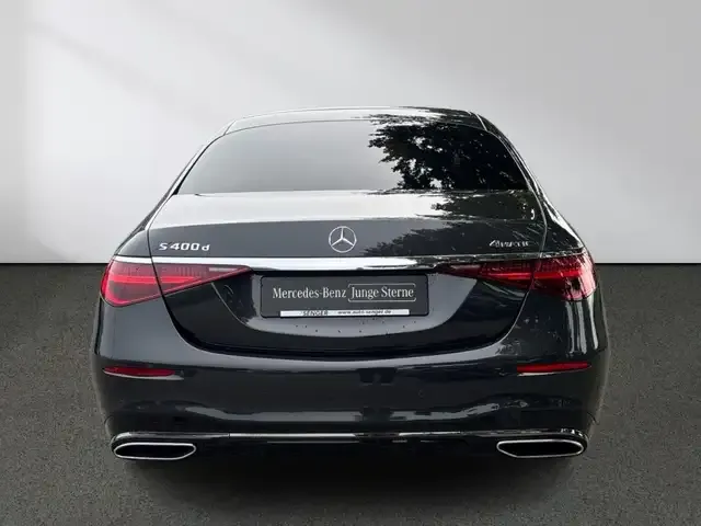 Mercedes-Benz S 400