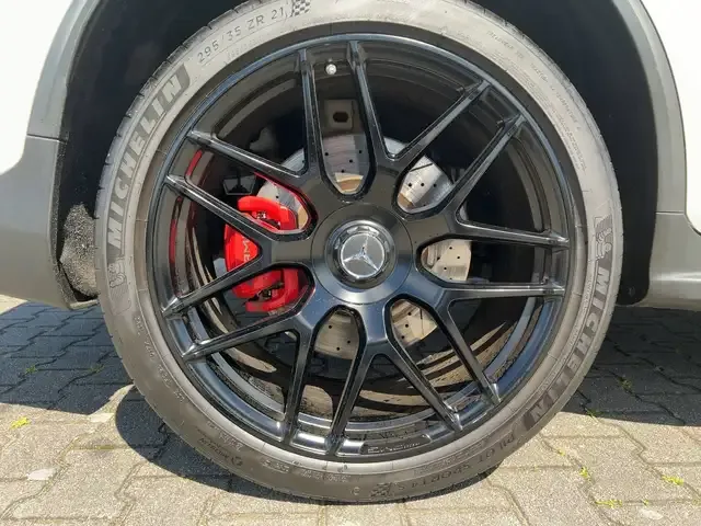 Mercedes-Benz GLC 63 AMG