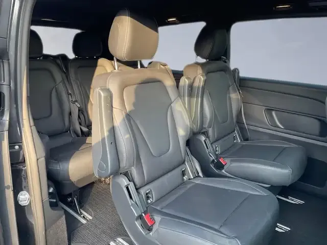 Mercedes-Benz V 250