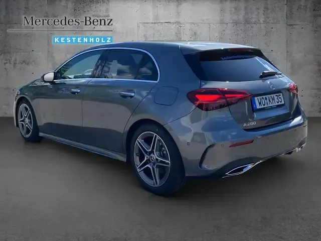 Mercedes-Benz A 200
