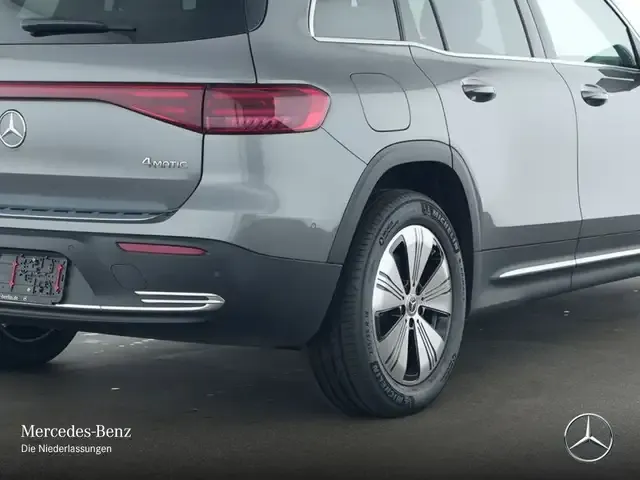 Mercedes-Benz EQB 350