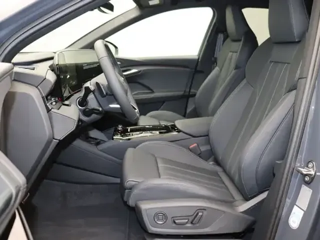 Audi Q6