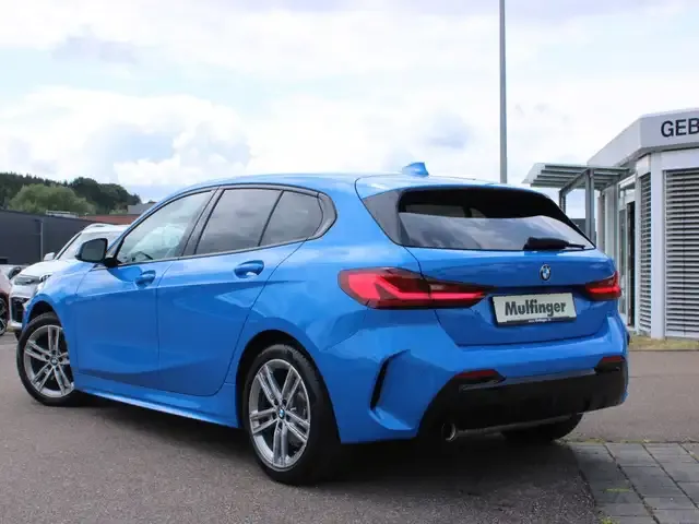 BMW 118