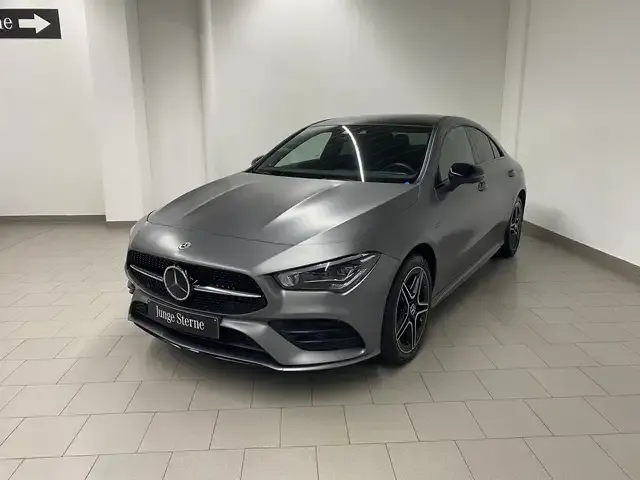 Mercedes-Benz CLA 250