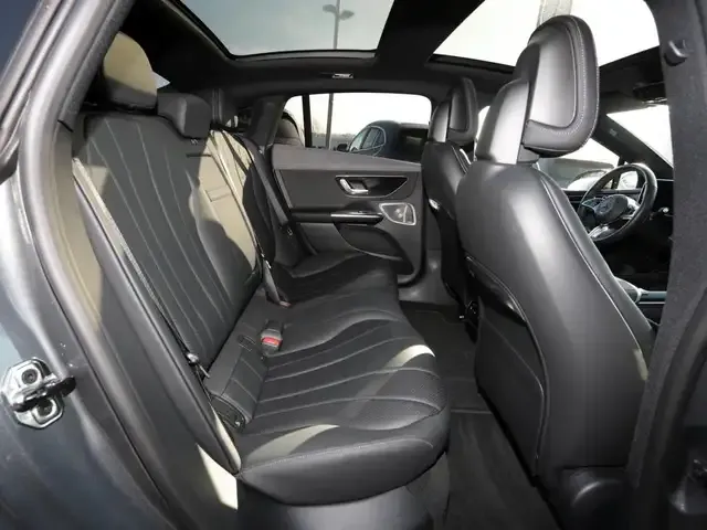 Mercedes-Benz EQE 350