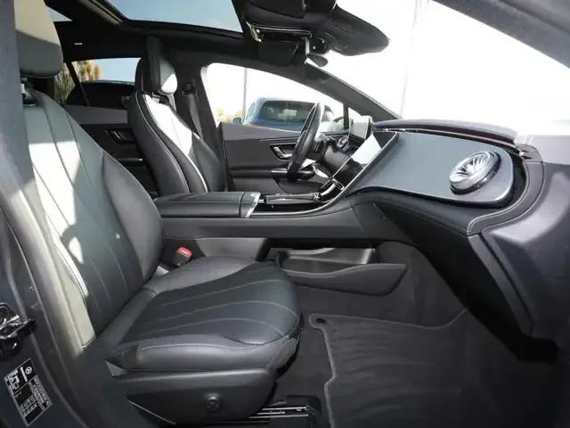 Mercedes-Benz EQE 350