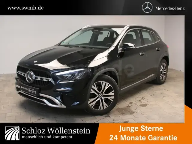 Mercedes-Benz GLA 200