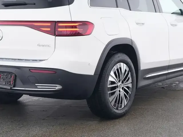 Mercedes-Benz EQB 350