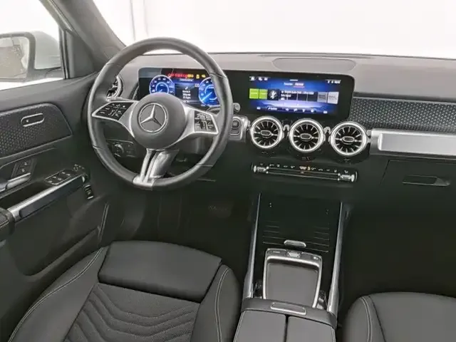 Mercedes-Benz EQB 350