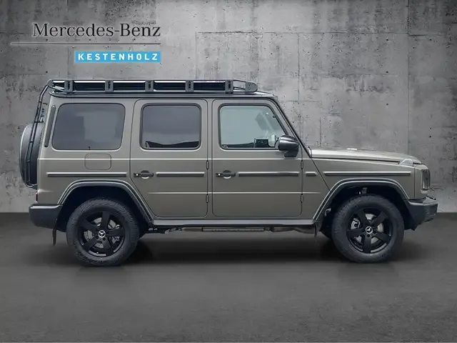 Mercedes-Benz G 400